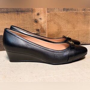 New Cole Haan Women’s Black Leather Go-To Malta Bow Wedges Size 7